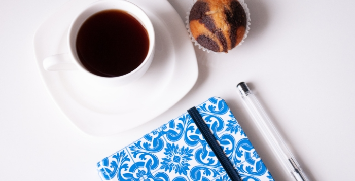 コーヒーと青いノート